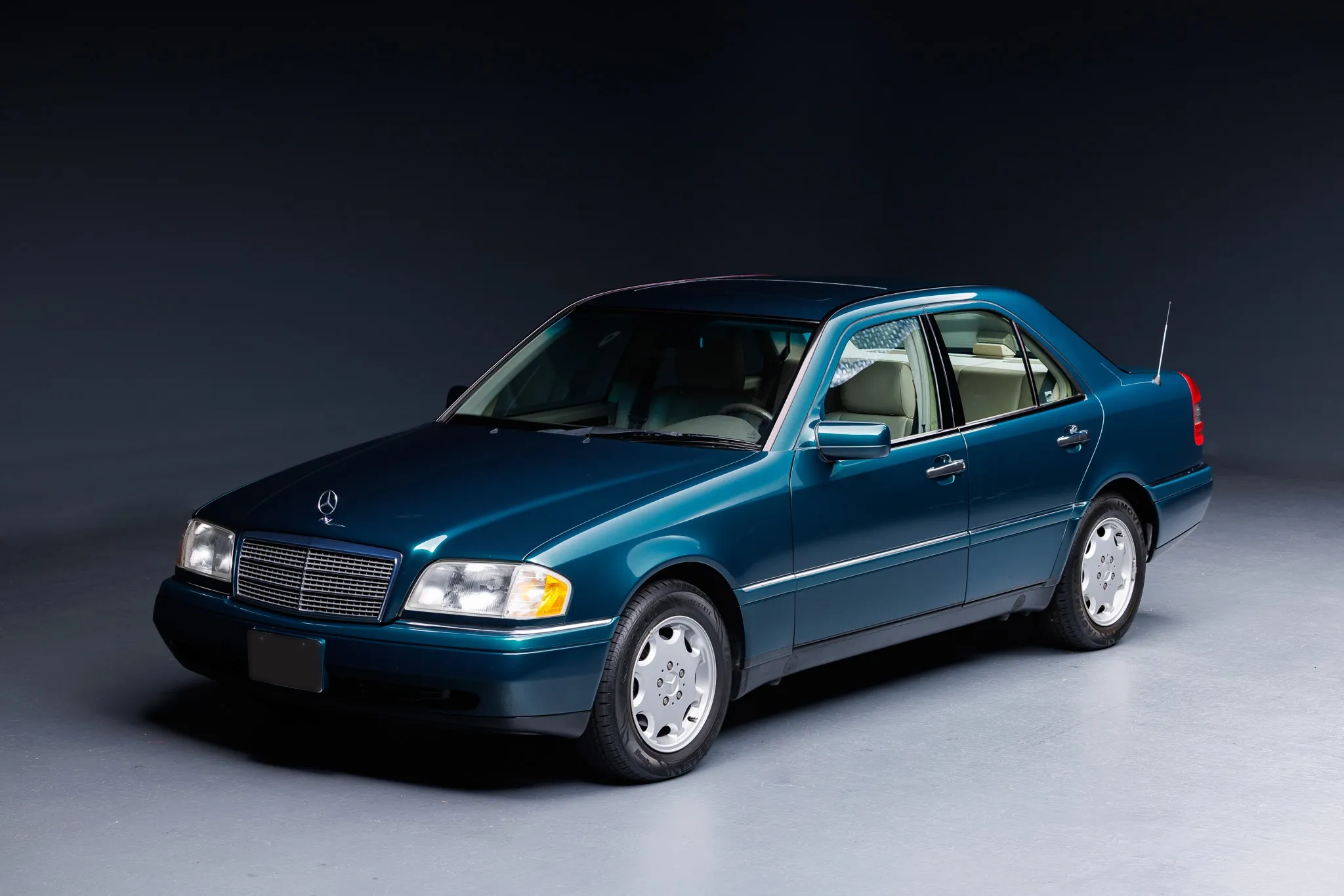 1995 Mercedes-Benz C280